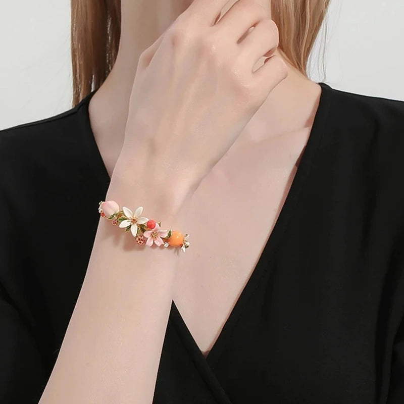 Bracelet de Style français pour femmes, fait à la main, série de fruits et fleurs, en émail, réglable, cadeau d'anniversaire, bijoux de fête de vacances