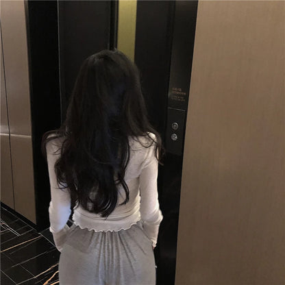 T-shirt Femme col en V mince printemps Sexy à manches longues arbre comestible champignon hauts Femme blanc noir mode T-Shirts T-Shirts Femme