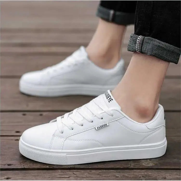 Hommes chaussures baskets 2022 nouvel été blanc mode conseil blanc hommes Zapatillas Hombre Chaussure Homme