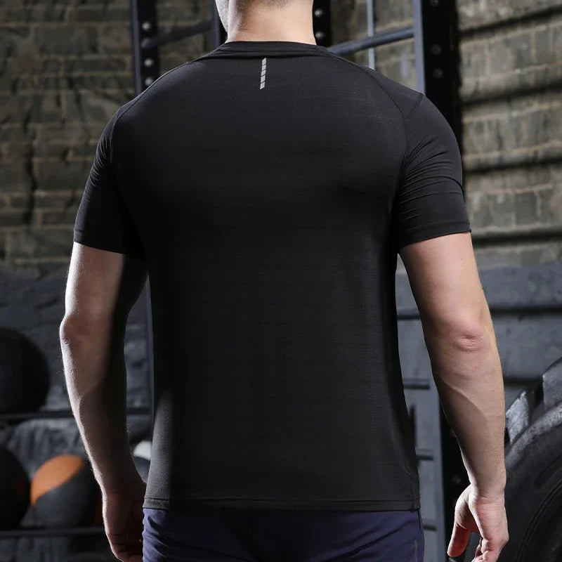 Hommes mince glace soie hauts course à manches courtes sport T-shirt gymnase Fitness entraînement musculaire sweat sec ajustement serré survêtements