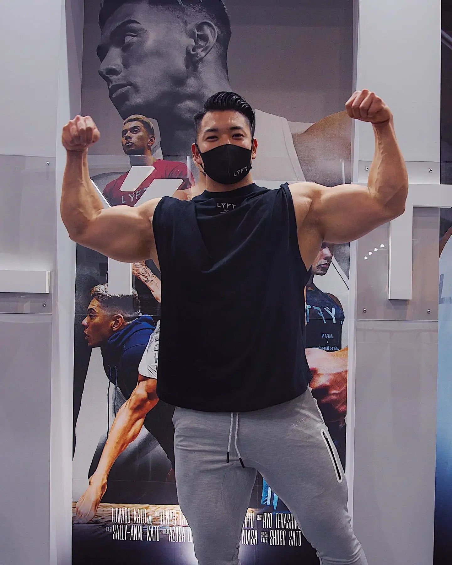 Coupe ample hommes été automne sport T-Shirt Fitness basket-ball à manches courtes élastique haut décontracté en Style coréen grande taille