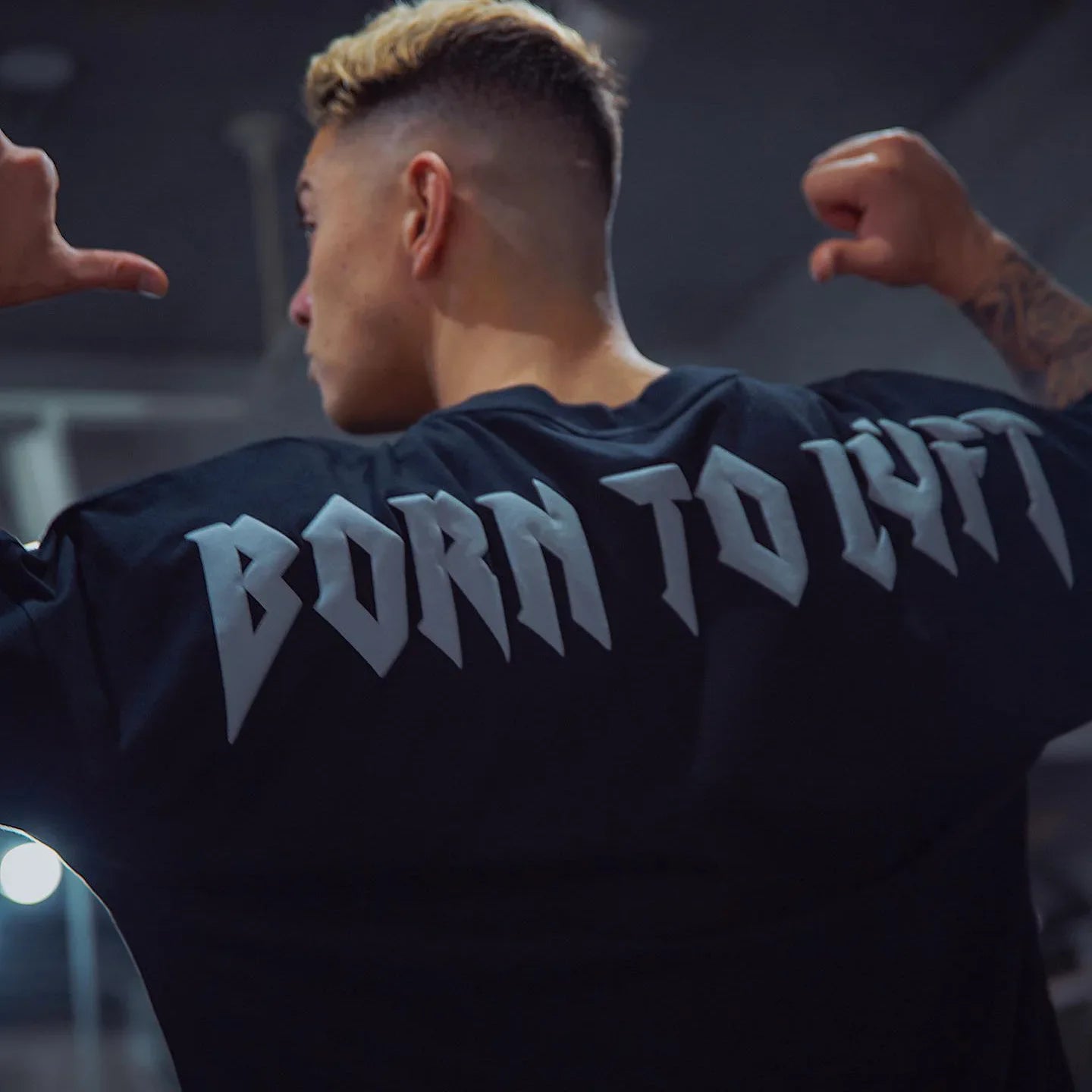 Coupe ample hommes été automne sport T-Shirt Fitness basket-ball à manches courtes élastique haut décontracté en Style coréen grande taille