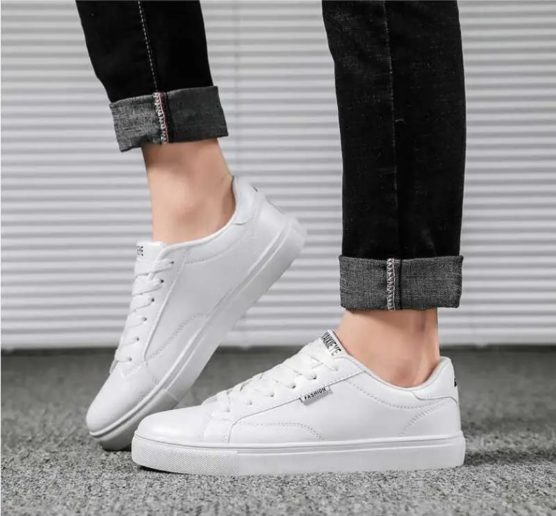 Hommes chaussures baskets 2022 nouvel été blanc mode conseil blanc hommes Zapatillas Hombre Chaussure Homme